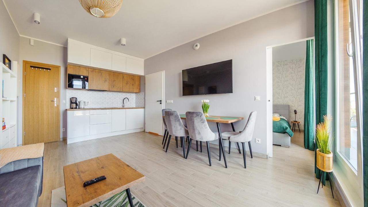 Apartamenty Delux Sun & Snow Nowe Hallerowo Z Przestronnym Tarasem - Blisko Centrum Wladyslawowo Luaran gambar
