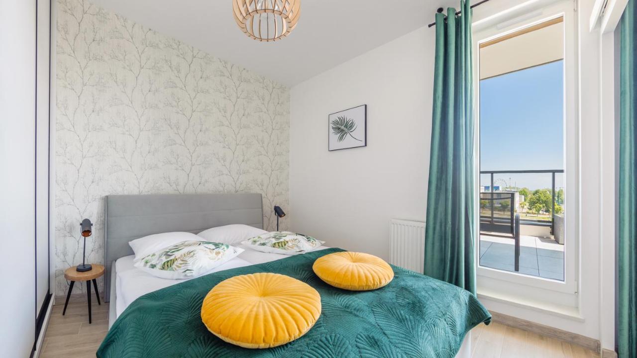 Apartamenty Delux Sun & Snow Nowe Hallerowo Z Przestronnym Tarasem - Blisko Centrum Wladyslawowo Luaran gambar