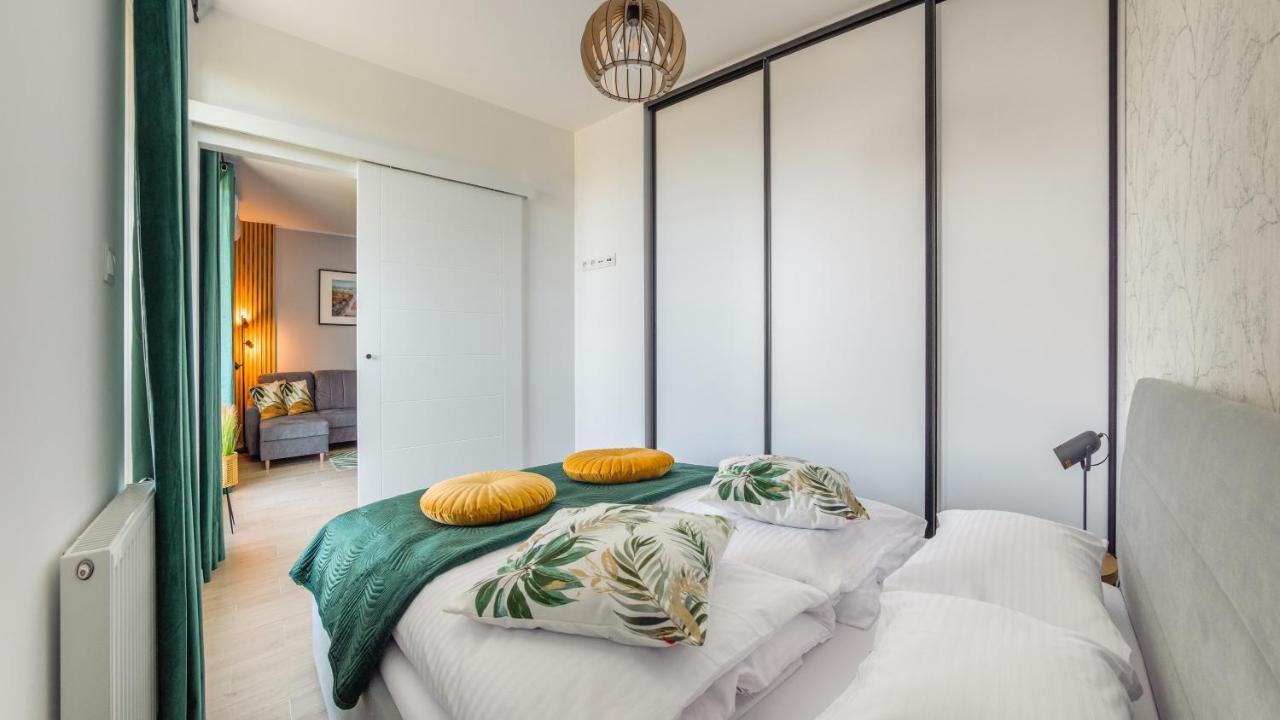 Apartamenty Delux Sun & Snow Nowe Hallerowo Z Przestronnym Tarasem - Blisko Centrum Wladyslawowo Luaran gambar